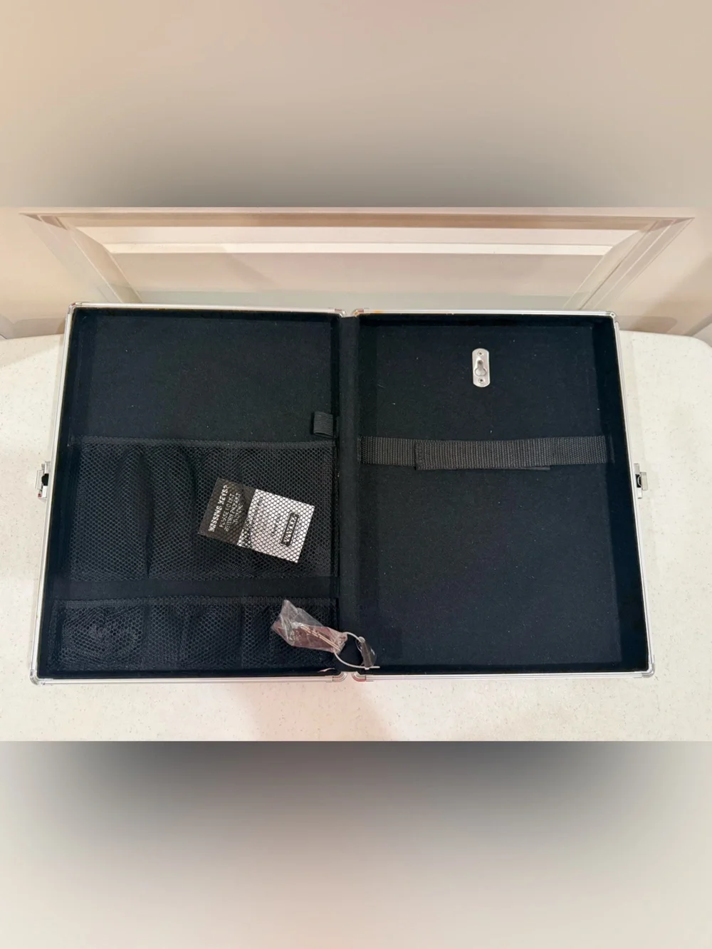 NEW Vaultz Locking Storage Clipboard ~ 8.5“ x 11“